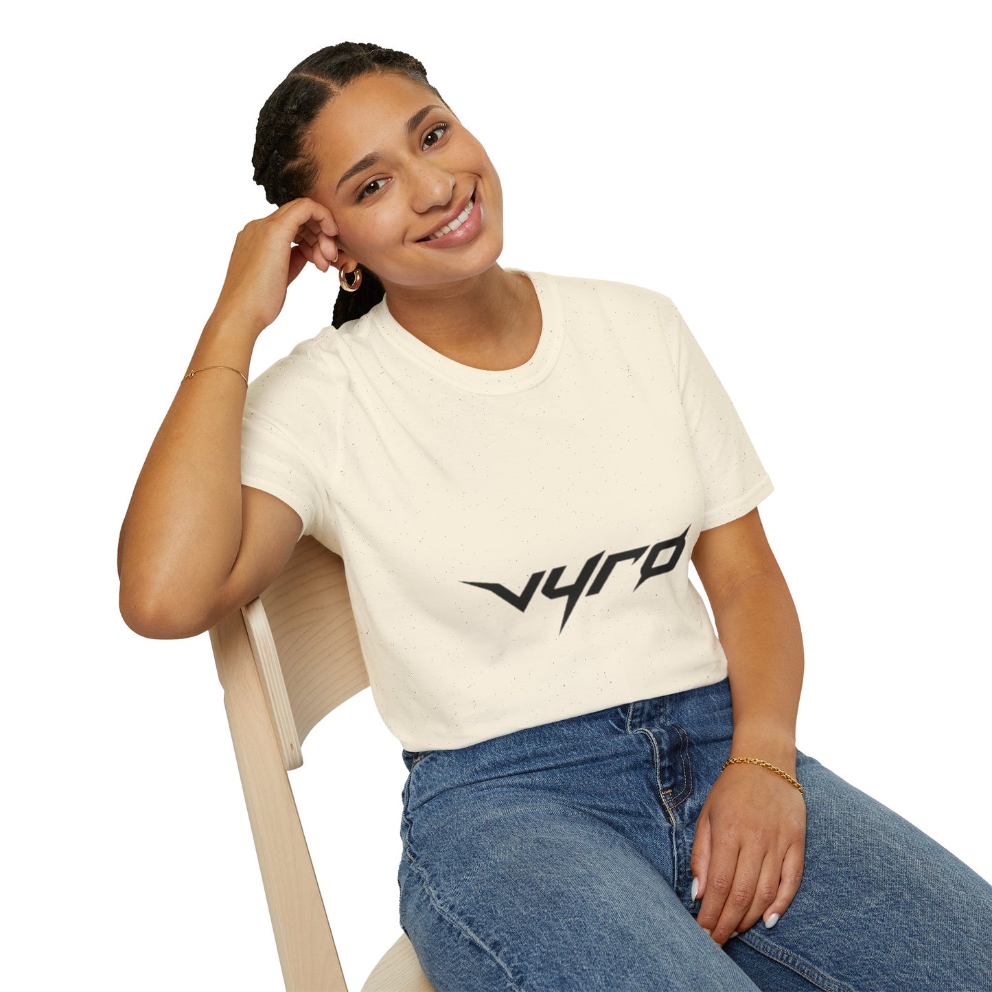 V4RO Logo T-Shirt — Minimal Tech Streetwear Graphic Tee