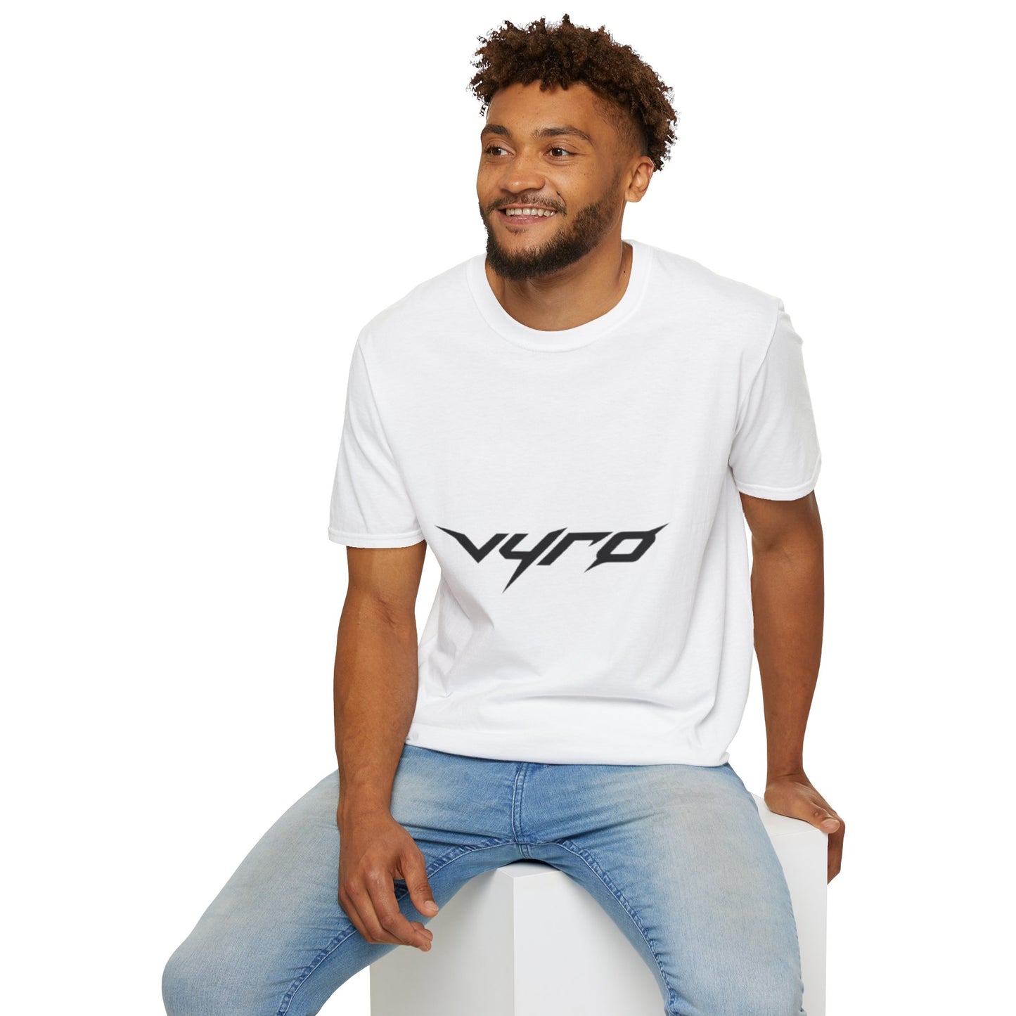 V4RO Logo T-Shirt — Minimal Tech Streetwear Graphic Tee