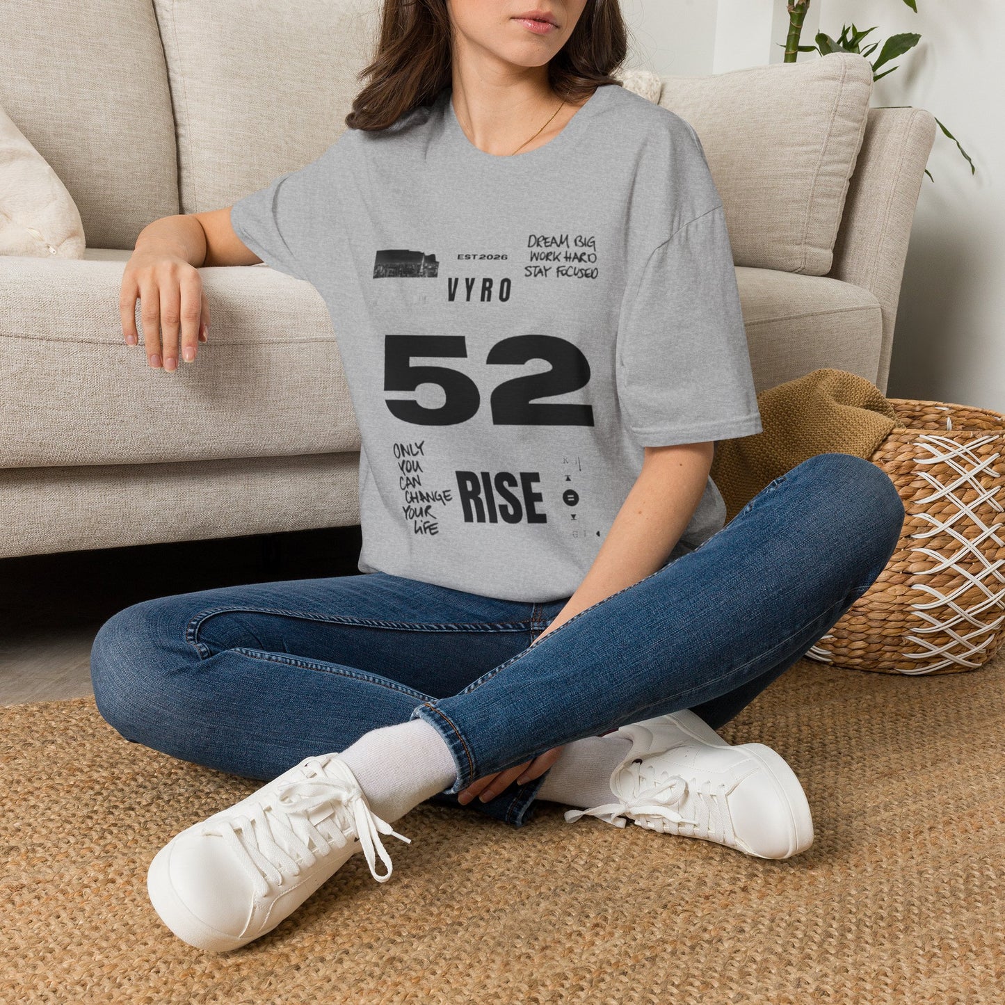52 Rise Graphic T‑Shirt — Motivational 'Dream Big, Work Hard, Stay Focused' Tee