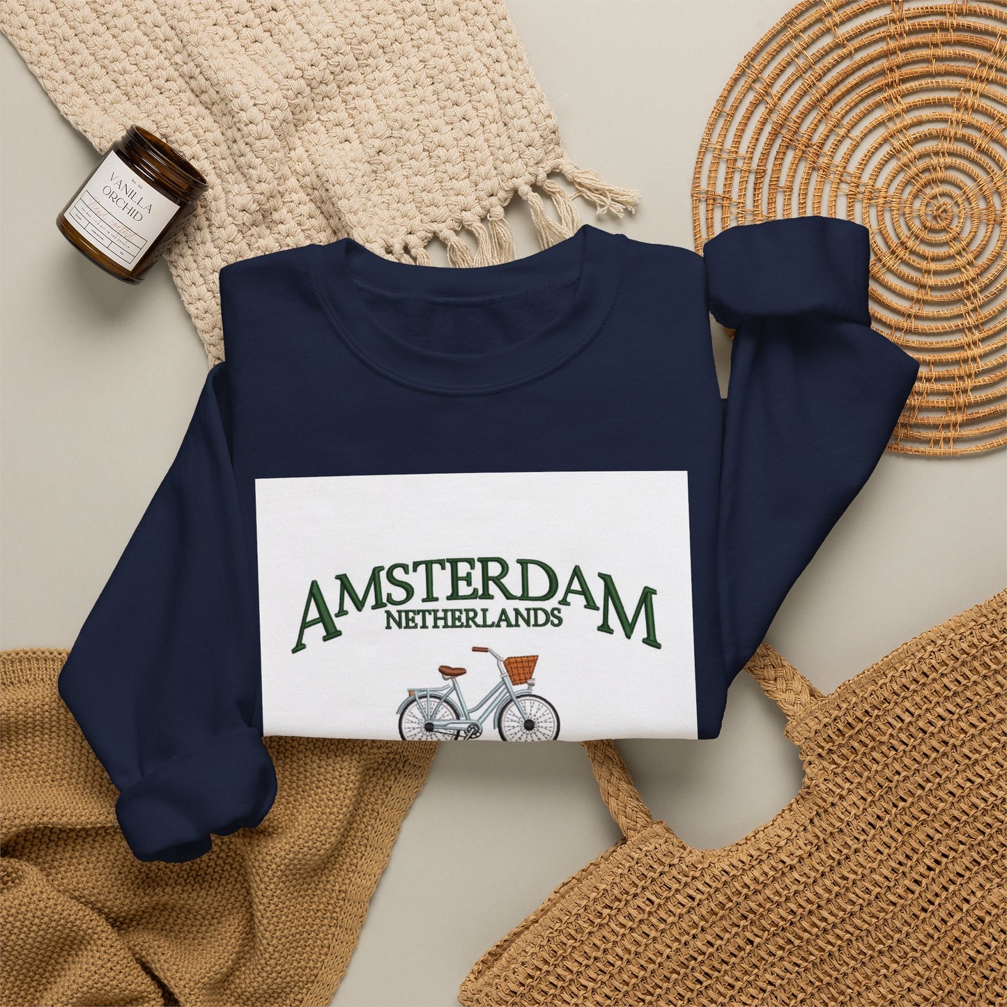 Amsterdam Bicycle Graphic Sweatshirt – The City of Freedom Crewneck