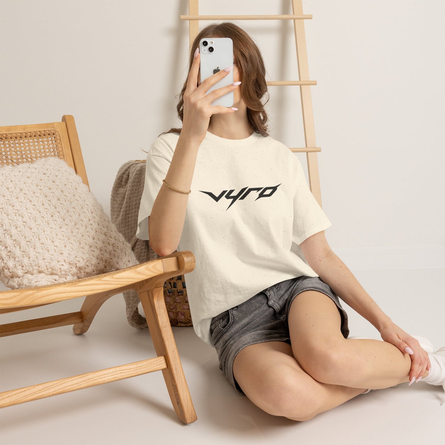 Vyro Graphic Tee — Retro BMW E30 Car Design T-Shirt